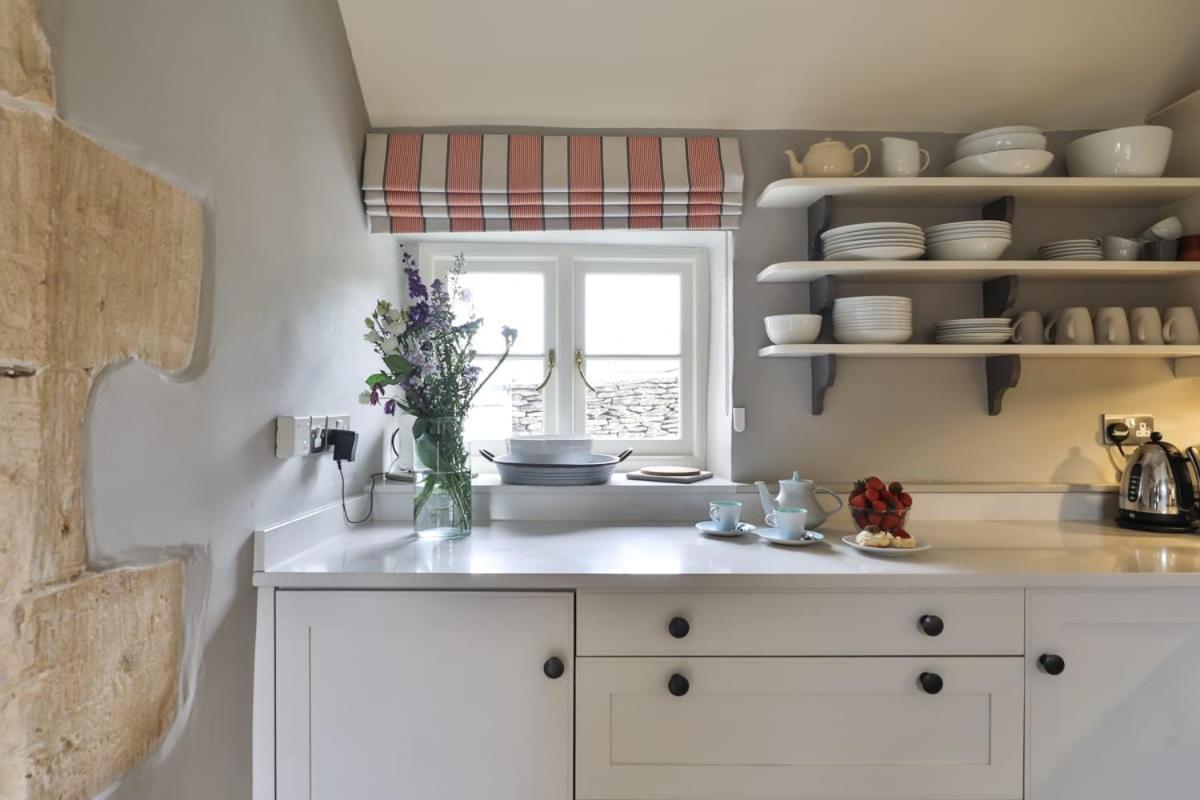 Jasmine Cottage, Upper Slaughter, Cotswolds เชลเทนแฮม ภายนอก รูปภาพ